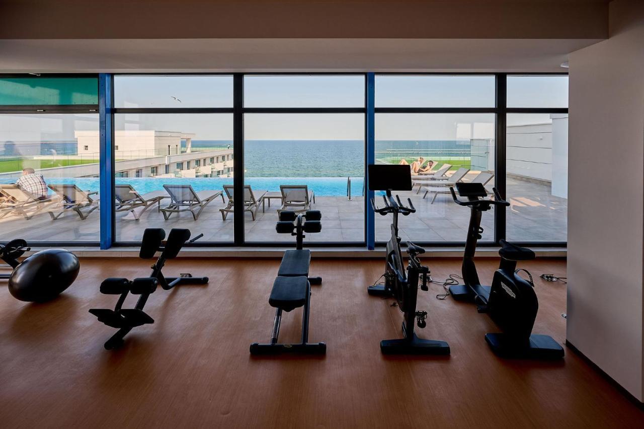 Mg Brothers Apartment In Infinity Beach Resort Mamaia Eksteriør billede